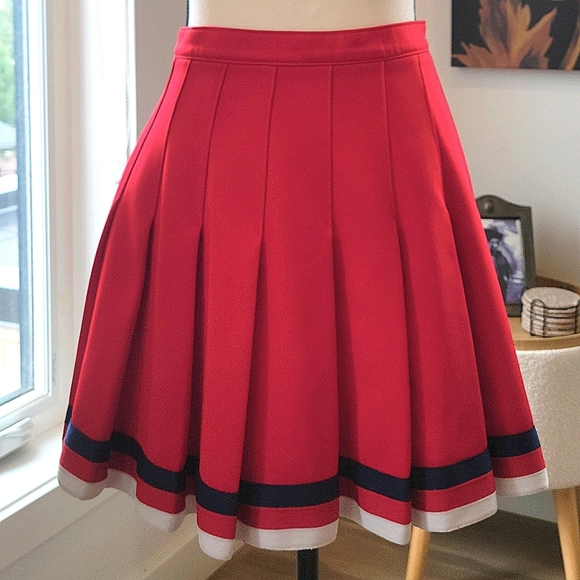 3/$30 Vintage Cheer Skirt - Picture 1 of 10